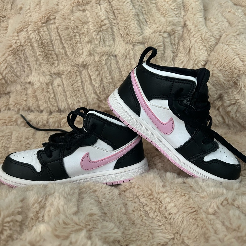 Nike Air Jordan 1 Mid "Light Arctic Pink" TD Sz 9C